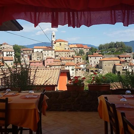 Hotel Ristorante El Caracol Mulazzo エクステリア 写真