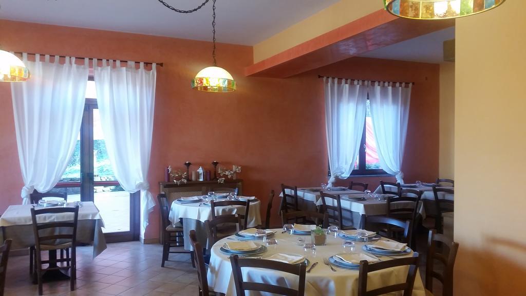 Hotel Ristorante El Caracol Mulazzo エクステリア 写真