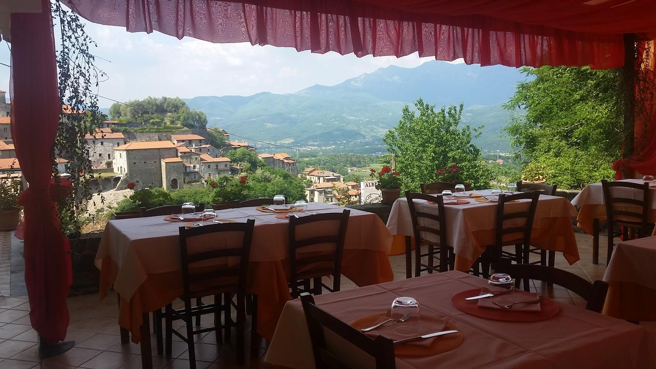 Hotel Ristorante El Caracol Mulazzo エクステリア 写真